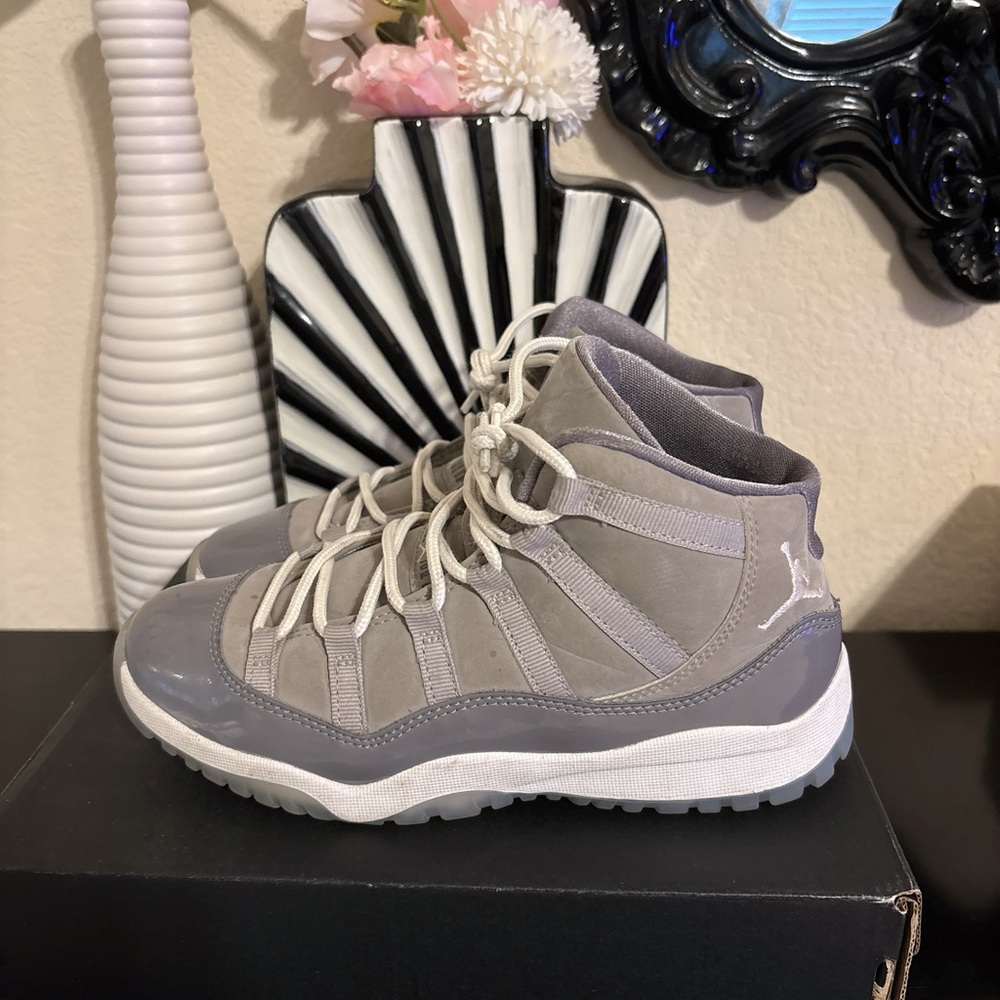 Jordan 11 Retro Cool Grey